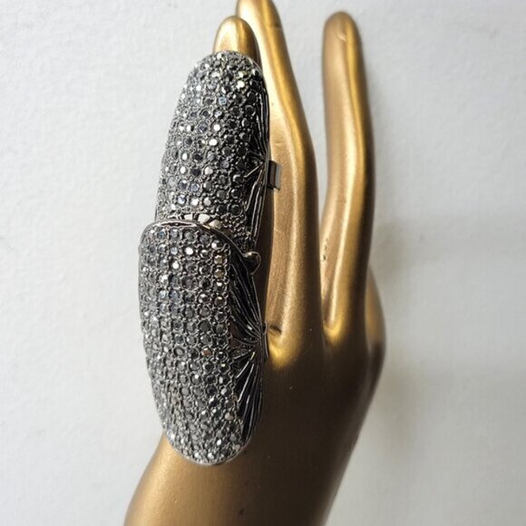 Flamboyant Designer type Knuckle Ring, Unique Knuckle Ring, Black diamond Ring - Picture 4 of 14